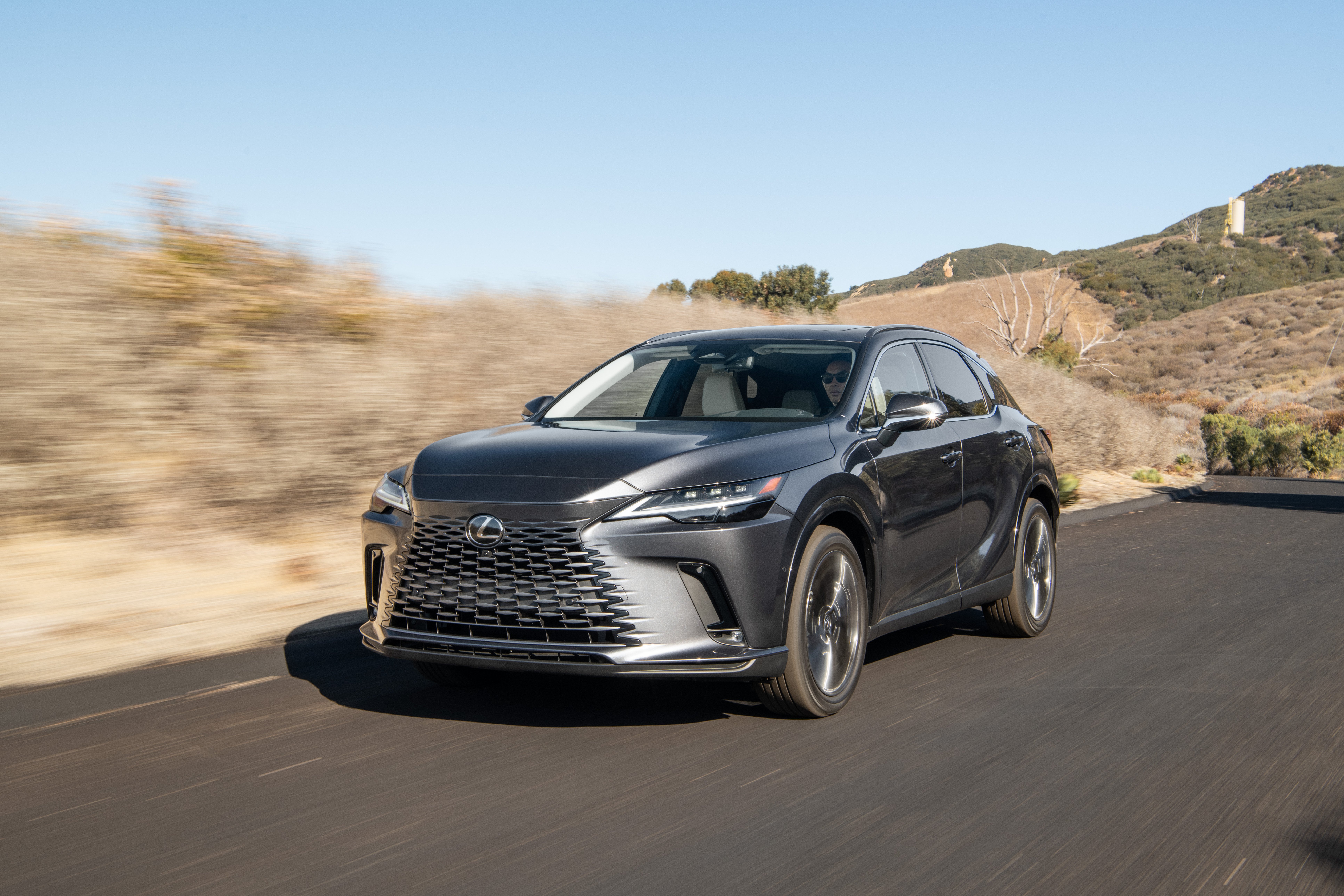 https://pressroom.lexus.com.au/-/media/lexus/pressroom/pr-images/2025/02/11/01/40/23rx450hluxurycloudburstgraymacadamiaphev1348.jpg?rev=72e70c4b0b7840e78bddd4c684abceaa